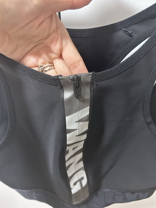 Top negru bustiera sport Alexander Wang x H&M