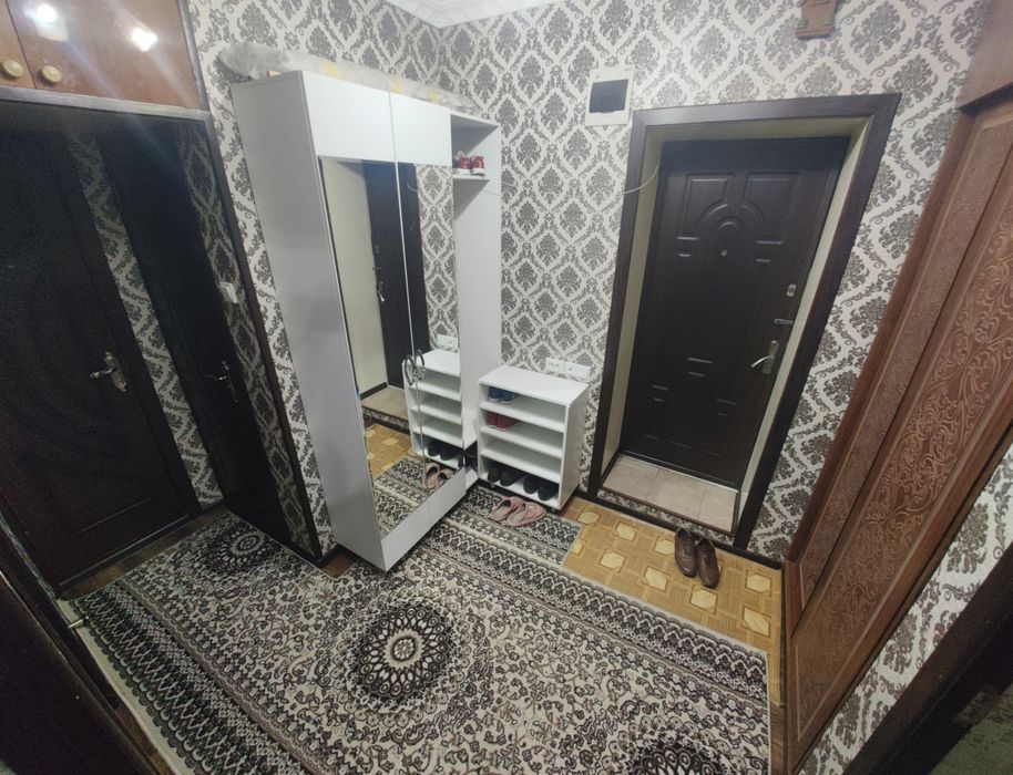 Юнусабад 18, 2(3)/2/4 КиРпИч77 Серия Неторец Балкон 6*2 Средний Ремонт