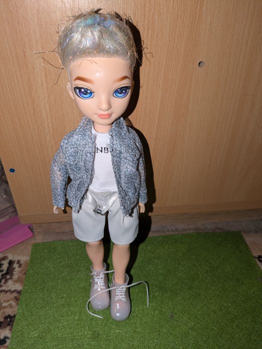 Shadow high diferite