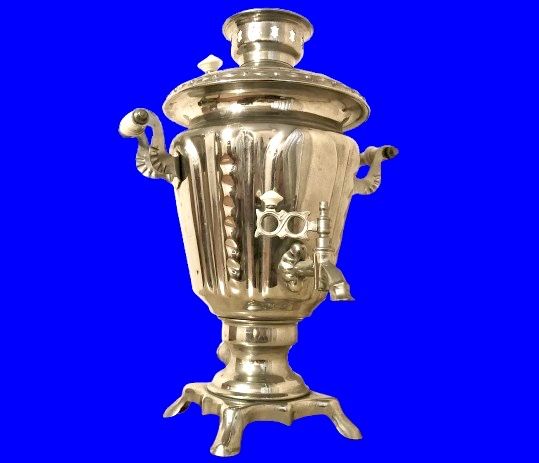 ЦЕНА - 40€. НОВ Руски Самовар - 1976г.