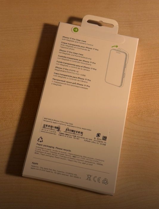 Clear Case на iPhone 17 Pro/Pro Max оригинальный чехол