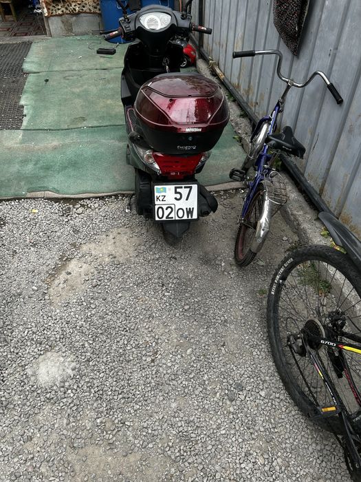 Продам мопед м8 125 куб
