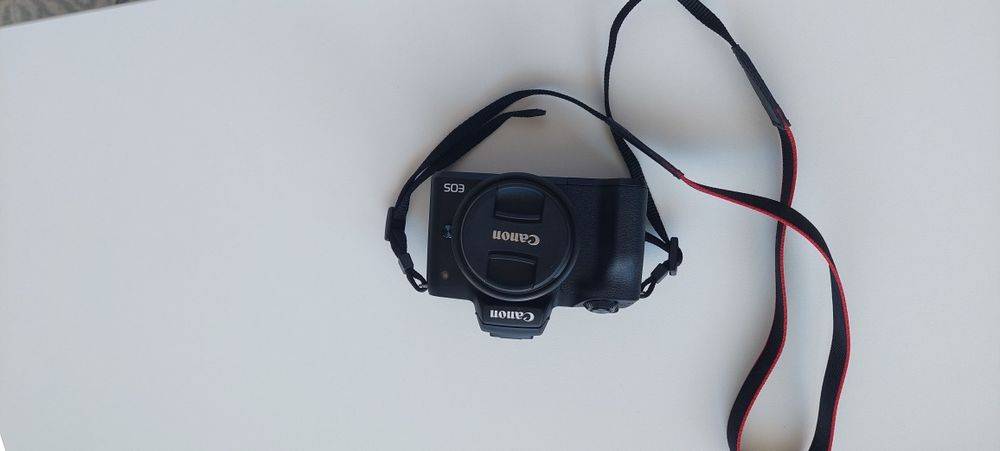 Камера Canon eos m 50