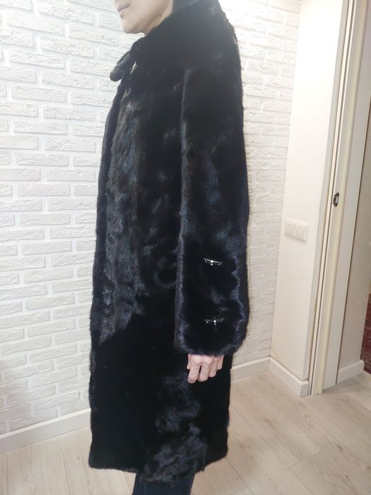 Срочно, срочно  Норковая шуба 2 раза одевала
