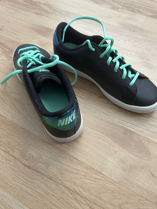 Оригинални маратонки Nike