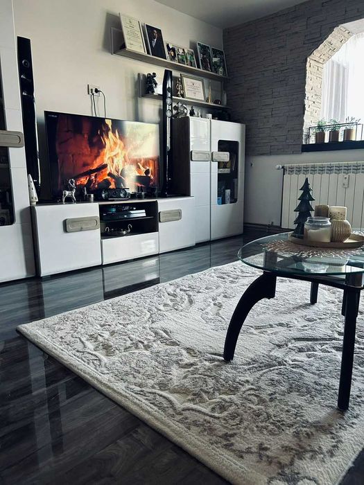 Vand apartament central 4 camere