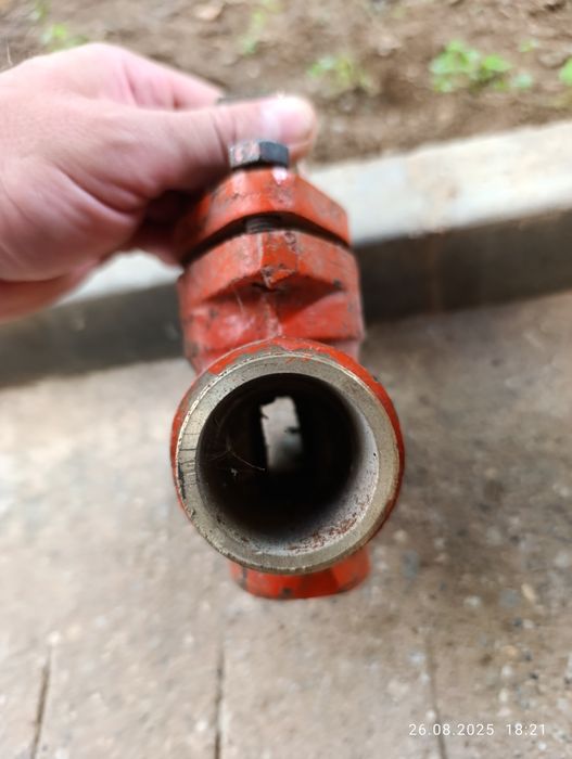 Кран 1,5 цола месингов!