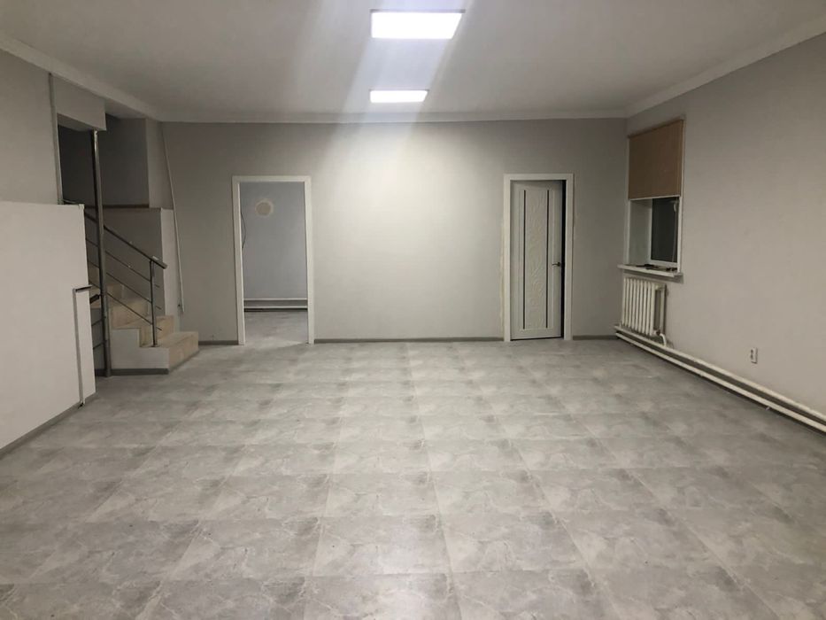 Коммерческое помещение в аренду на долгий срок: 550 000 тг. - Аренда ...