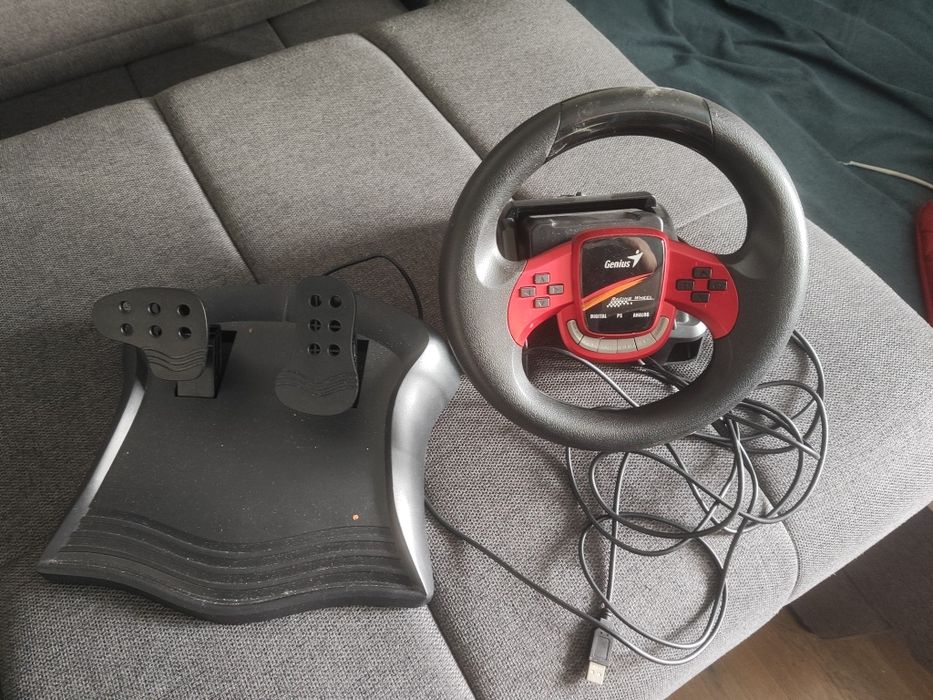 Продам руль игровой