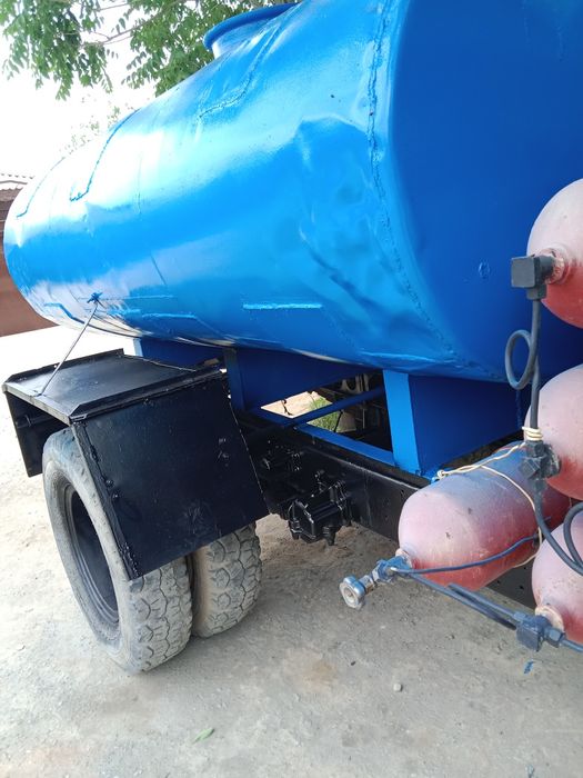 Gaz 53 vadavoz soz holatda ishlab turipti