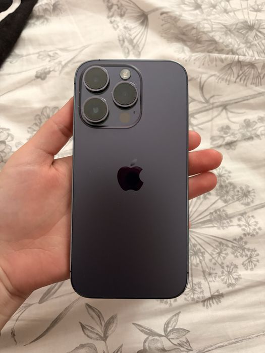 продам Iphone 14 pro