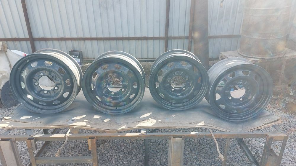 Продам Диски Уаз R16