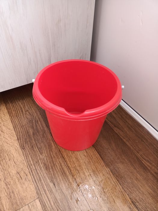 Тазик, ведро, хлопушка