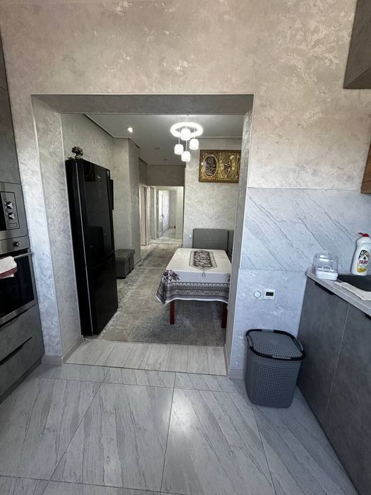 Карасу 6 базарчик 2х комнатная