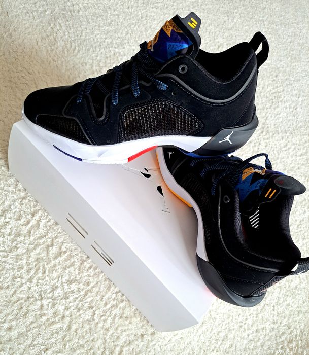Nike Air Jordan XXXVII (37) low