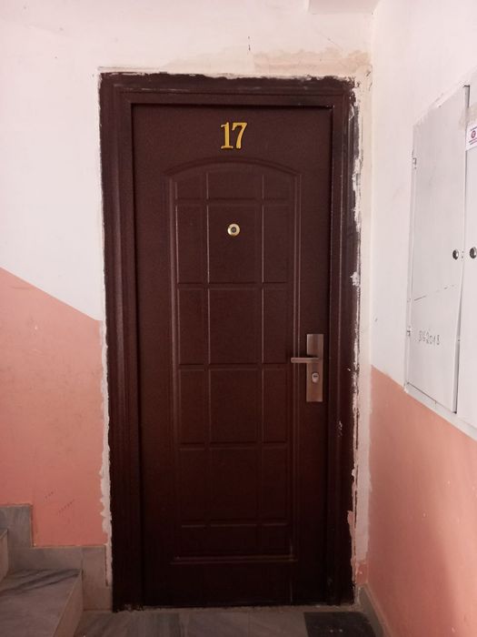 3-x комнатная квартира навоийская область г.зарафшан