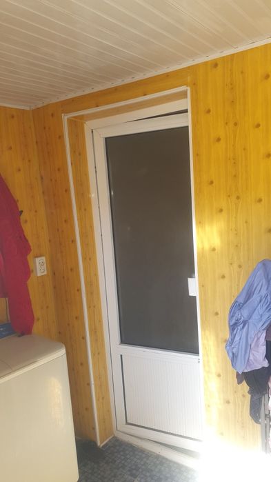 уй сотилади барча кулайликларга эга