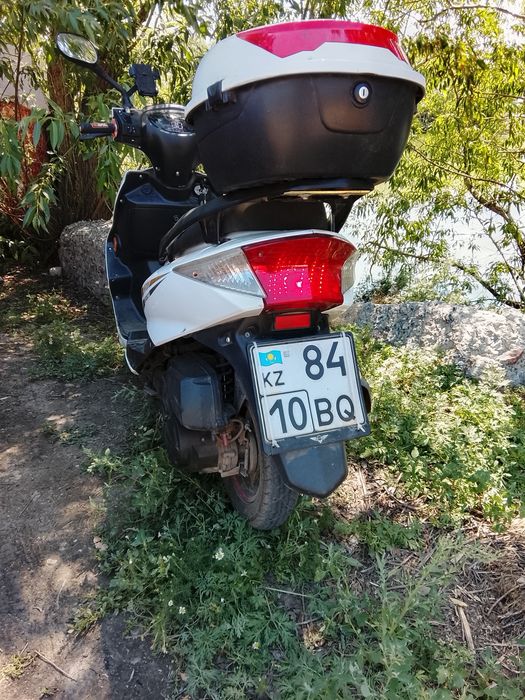 Продам Скутер М8