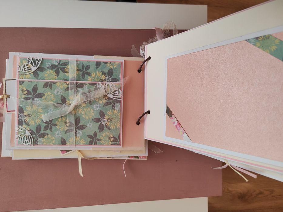 Албум за моминско парти