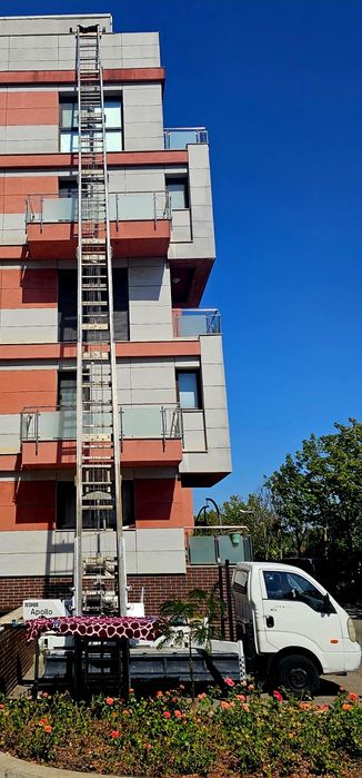 Inchiriez lift exterior