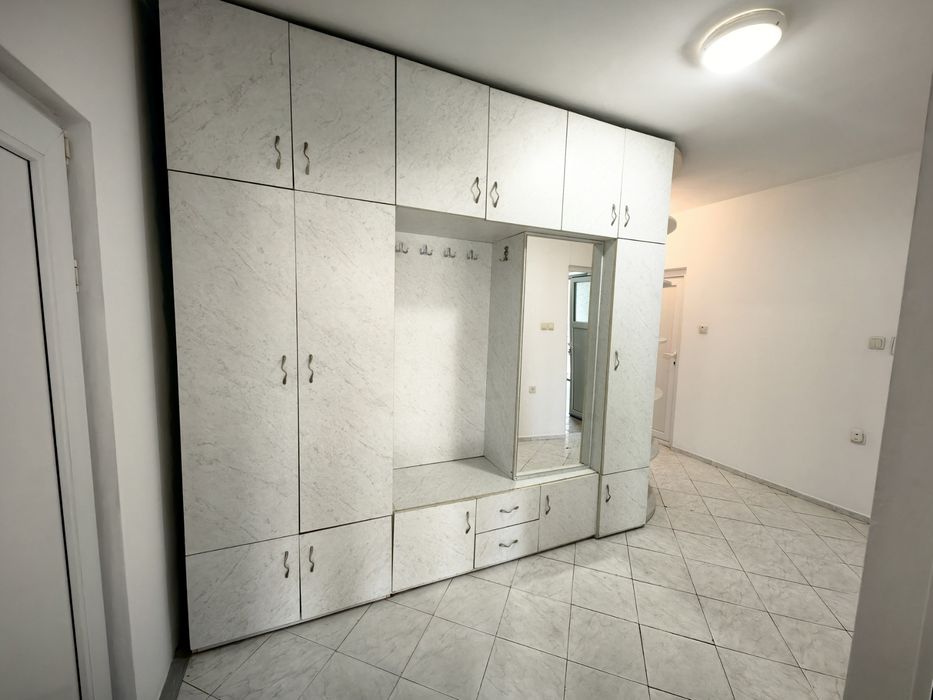Продава се Тристаен апартамент в Плевен, Сторгозия - 102 кв.м за 2229 €/кв.м - Снимка #9