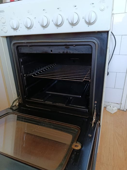 Vand aragaz Zanussi