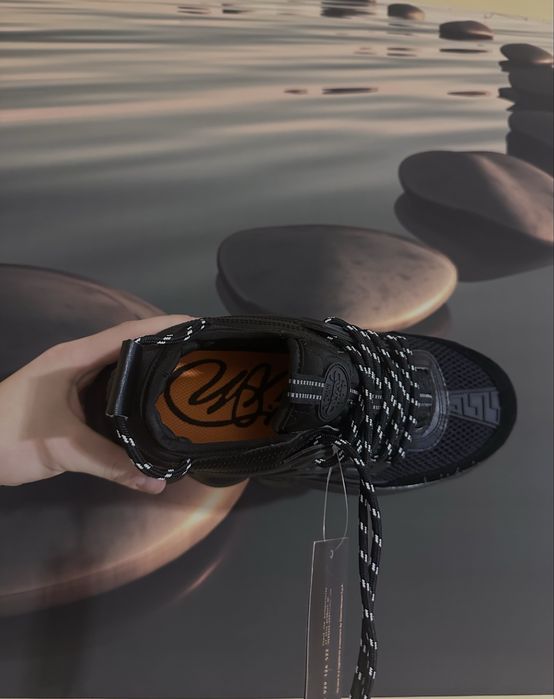 Versace Chain Reaction Black