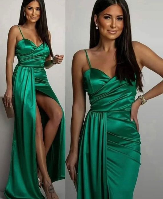 Официална сатенена рокля