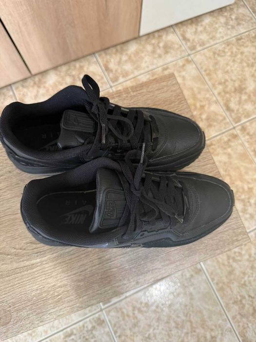 Маратонки Nike Air Max LTD 3