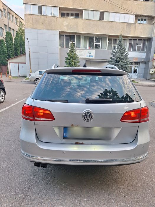 Vând passat b7 break
