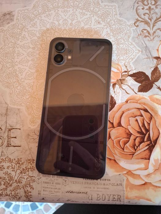 Nothing phone (1)
