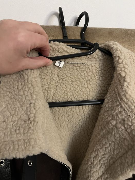 Trening Zara marimea S- cojocel piele intoarsa marimea S