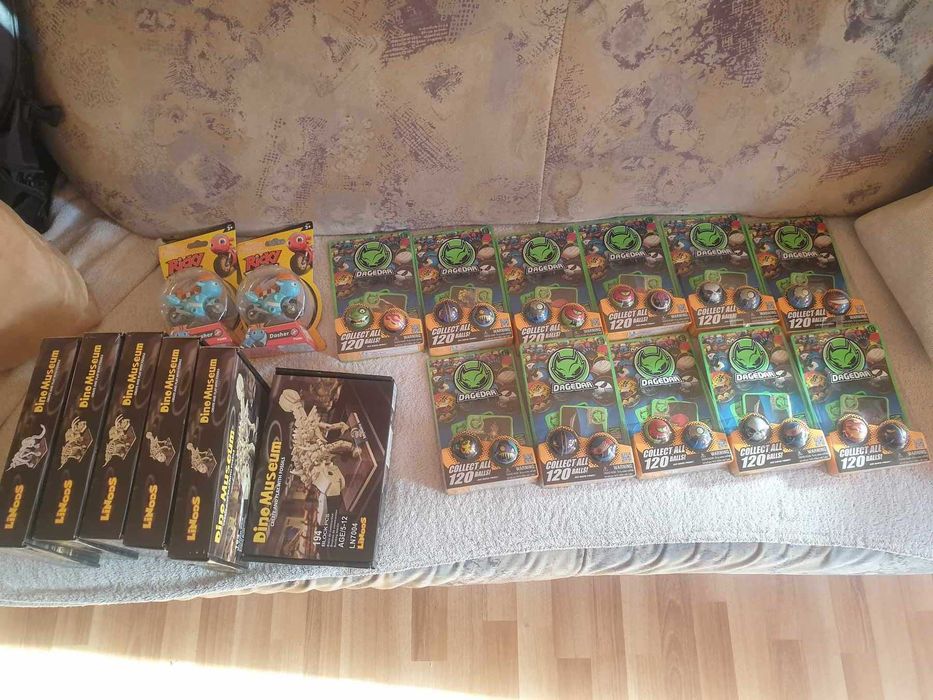 Jucarii pentru copii DaGeDar Dasher Linoos Jurassic Dinosaur Museum