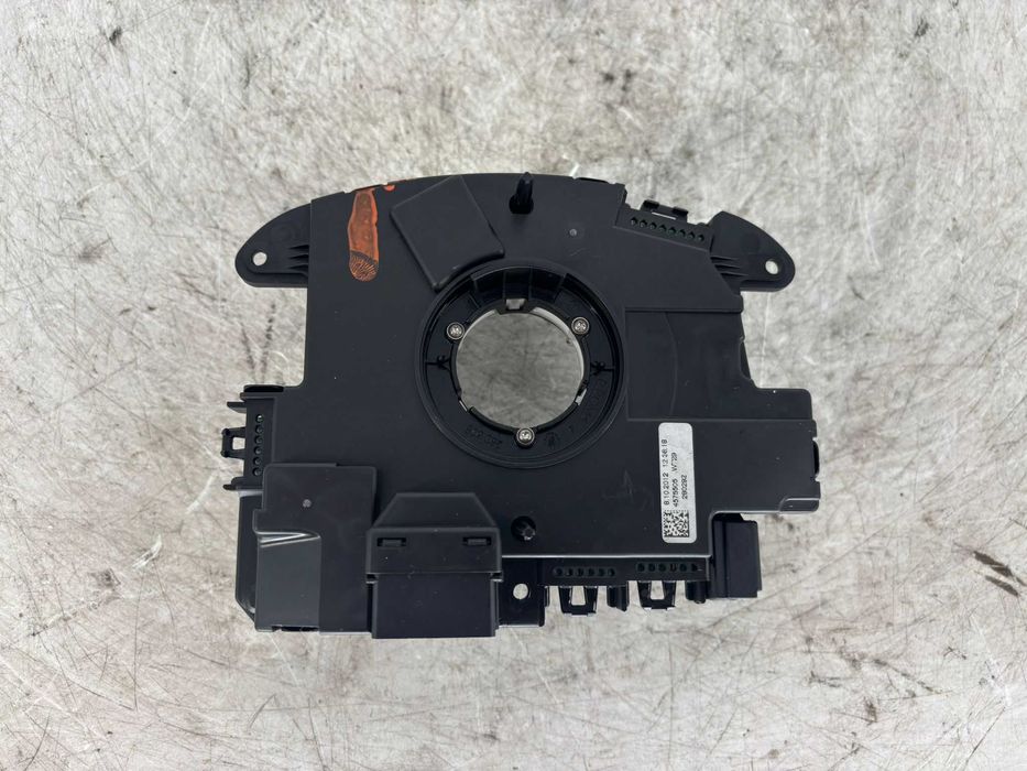 Spira volan Volkswagen Tiguan an 2010