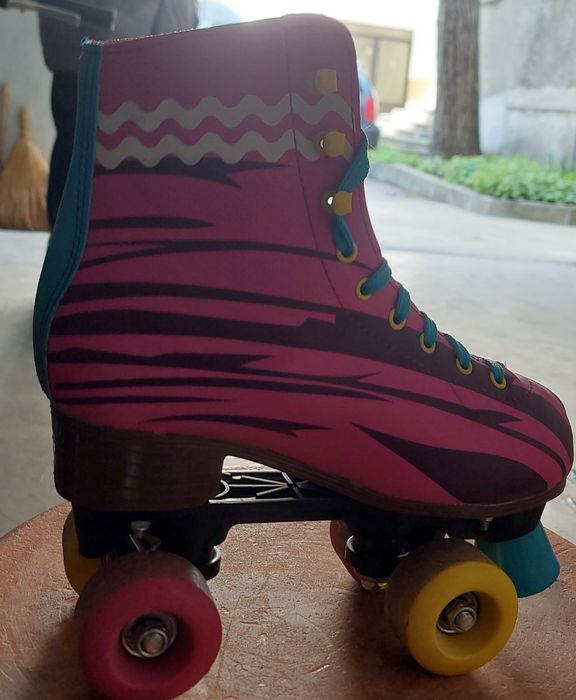 Ролкови кънки за момиче