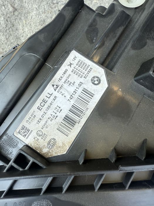 Адаптив лед ляв фар bmw f30 f31 бмв ф30 ф31 фар adaptiv led