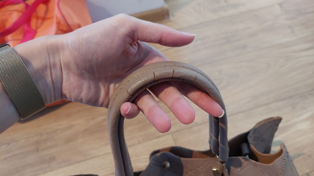 Geanta piele stare buna