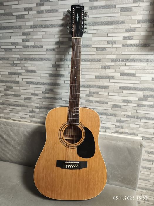 Гитара 12-струнная Parkwood W81-12