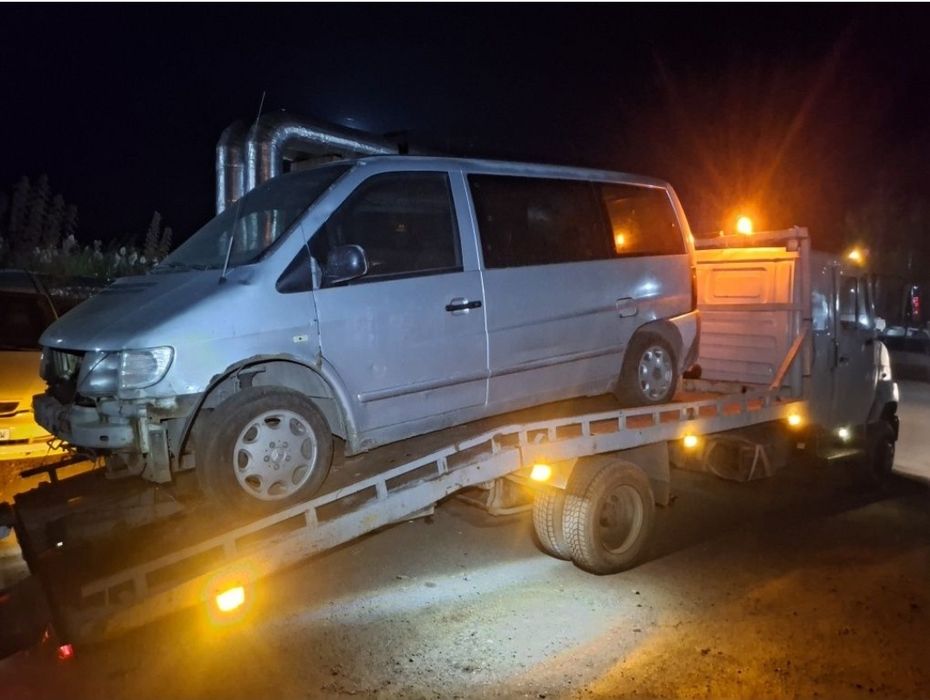 Услуги эвакуатора. Грузоперевозки.