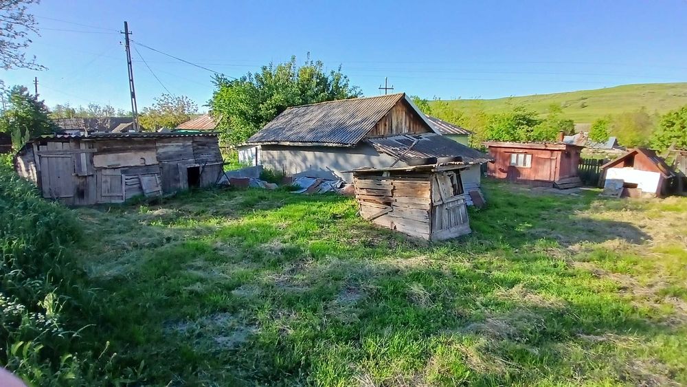 Vând casă+teren 1500mp Vlădeni, Botoșani–curent,livadă,grădină,fântână