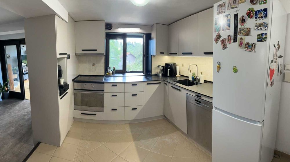 Продава се Къща в София, Лагера - 160 кв.м за 3032 €/кв.м - Снимка #1