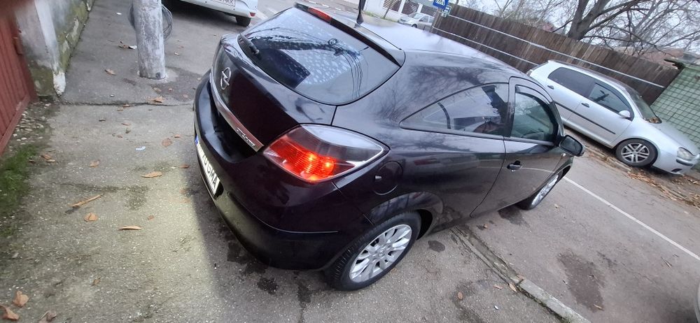 Opel Astra H GTC Turbo 1.6 Benzina 180 cp