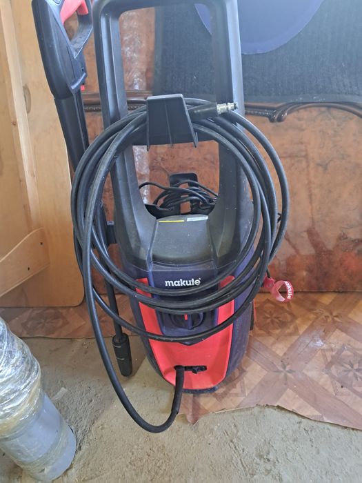 Мойка состояние отличное.