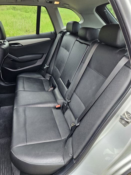BMVW X1  2.0  xDrive