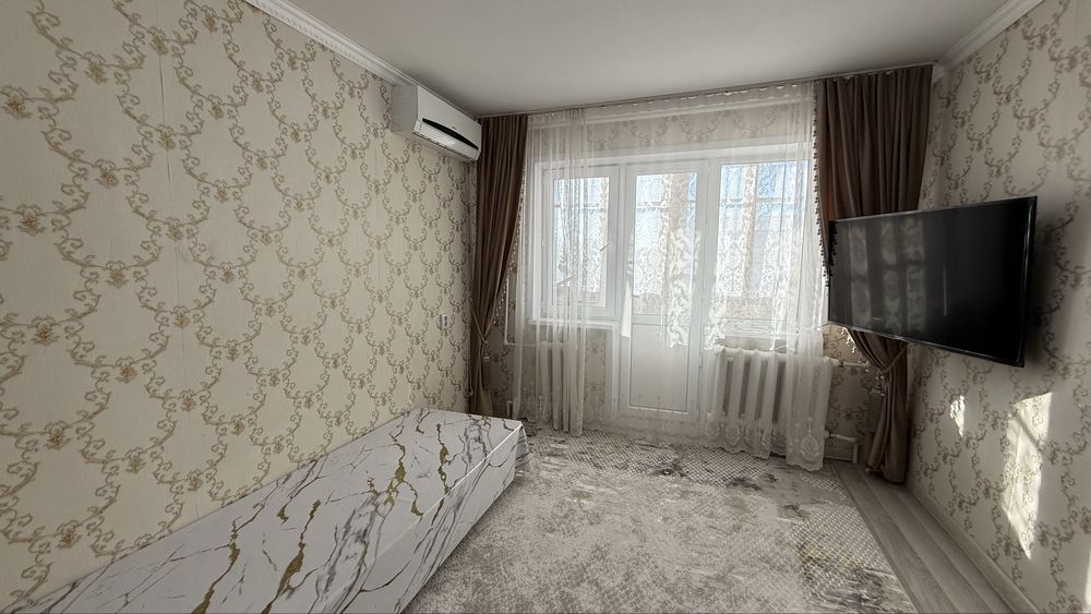 На 2 этаже продается 2х комнатная ул. Гурбы 106 с мебельб и техникой