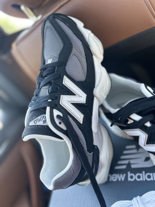 Ню баланс 9060 черно/бяло