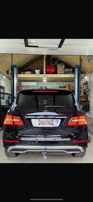 De vanzare mercedes ml 350 sau schim cu  mercedes viano sau vito 2018 cu diferenta din partea mes