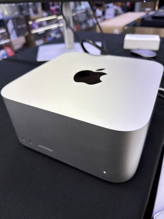Mac Studio m4 max 36/512
