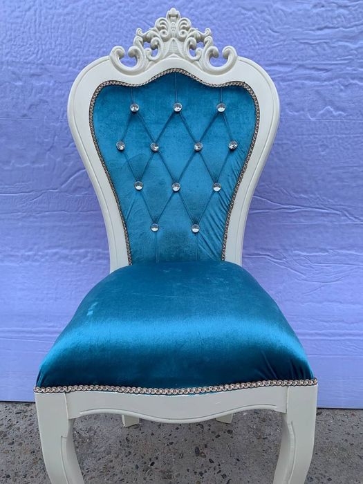 Stol va stullar komplekt 12 va 24 talik.