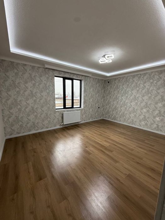 Уй сотилади уч  икки сотих